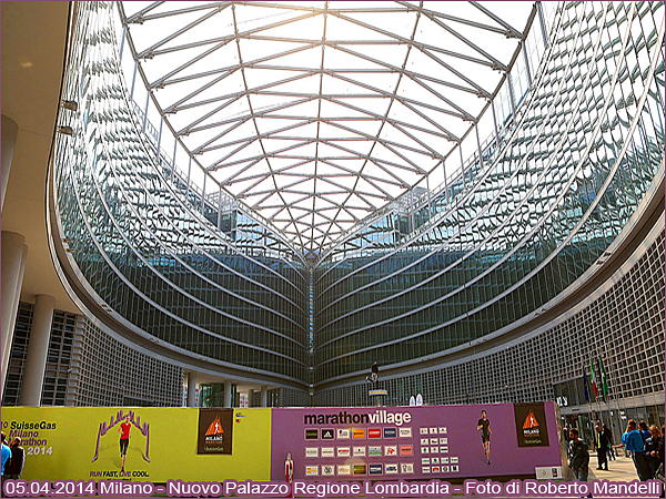 Milano Nuovo Palazzo Regione Lombardia Foto Roberto Mandelli