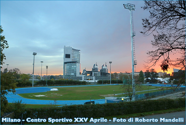 Milano Centro Sportivo XXV Aprile 650x436 Alba foto Roberto Mandelli